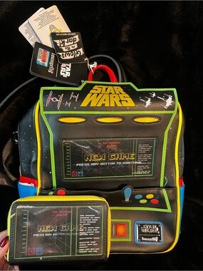 NYCC Star Wars Arcade Game Loungefly Backpack Limited Edition/matching wallet